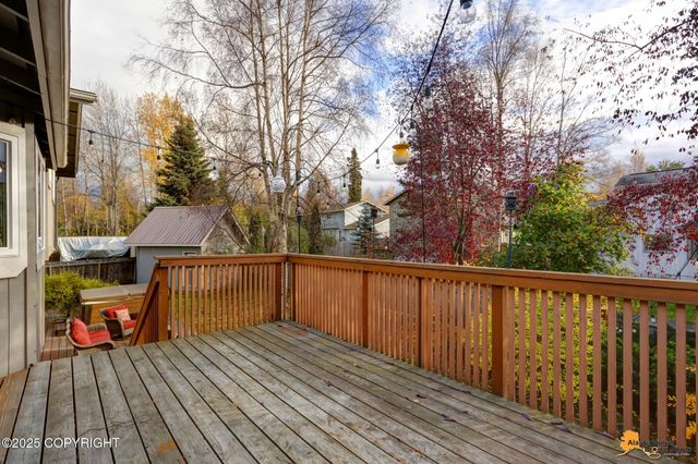 2510 Laird Circle, Anchorage, AK 99516
