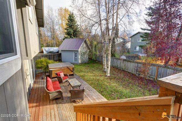 2510 Laird Circle, Anchorage, AK 99516