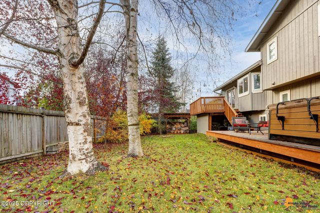 2510 Laird Circle, Anchorage, AK 99516