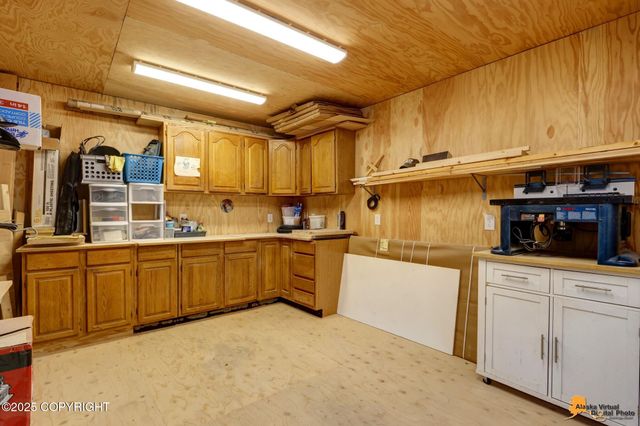 2510 Laird Circle, Anchorage, AK 99516