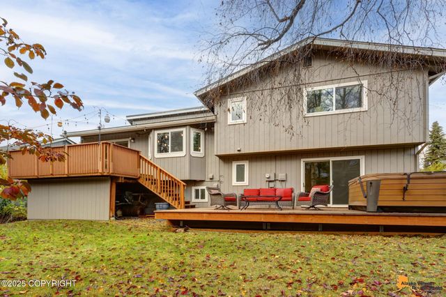 2510 Laird Circle, Anchorage, AK 99516