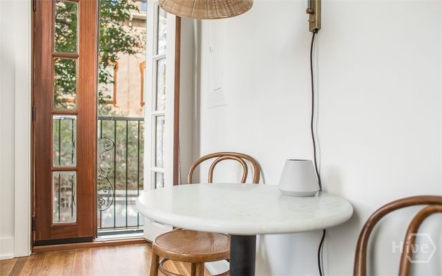 1 E Gordon Street 4, Savannah, GA 31401