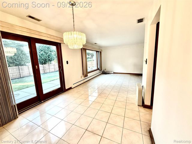 4580 Parkside Boulevard, Allen Park, MI 48101
