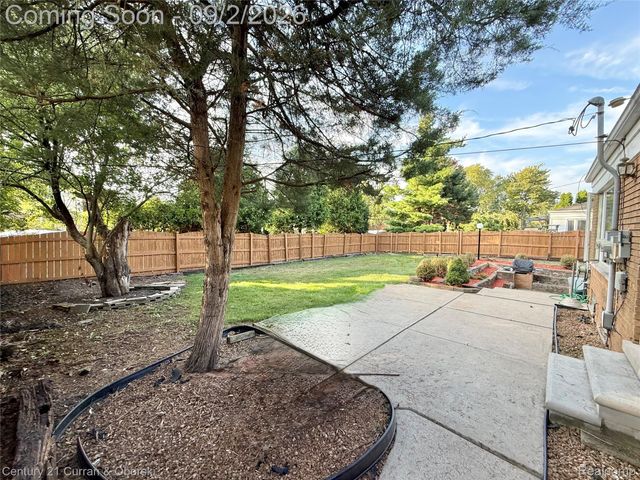 4580 Parkside Boulevard, Allen Park, MI 48101
