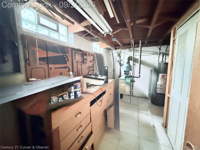 4580 Parkside Boulevard, Allen Park, MI 48101