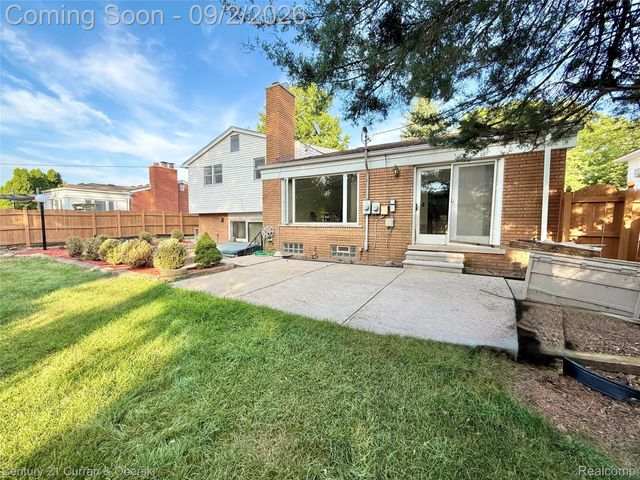 4580 Parkside Boulevard, Allen Park, MI 48101