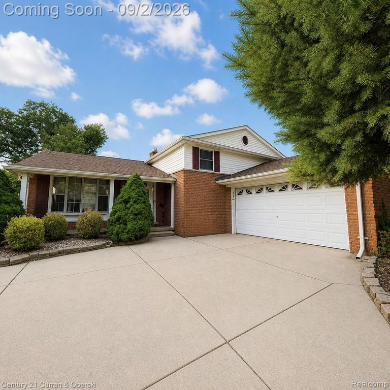 4580 Parkside Boulevard, Allen Park, MI 48101