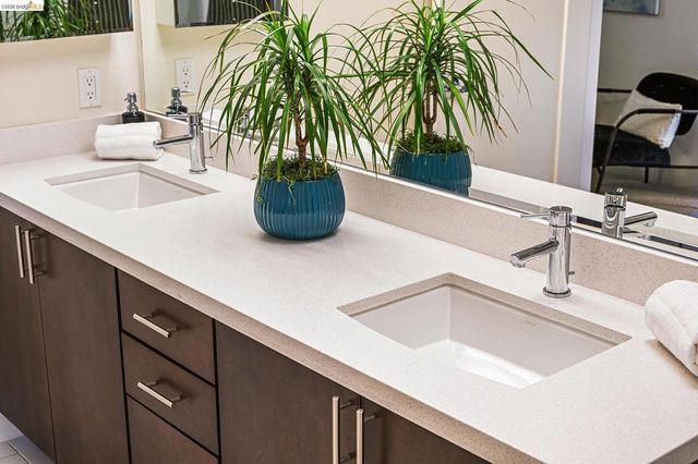 1000 Dewing Ave 409, Lafayette, CA 94549