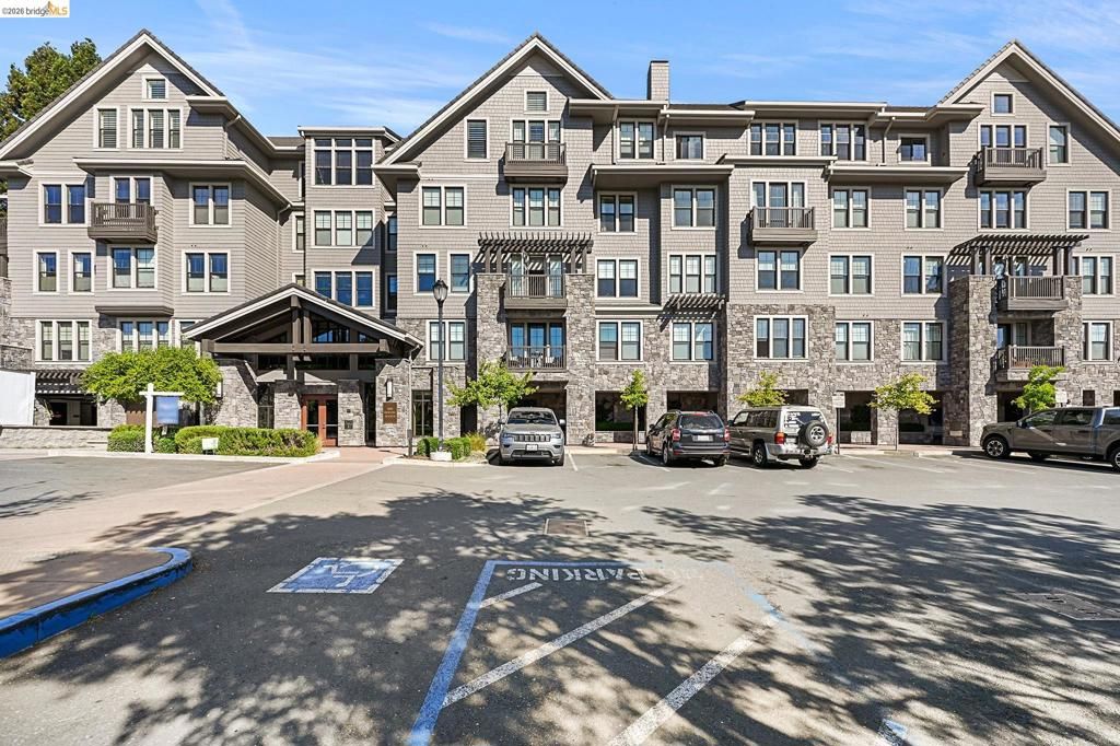 1000 Dewing Ave 409, Lafayette, CA 94549