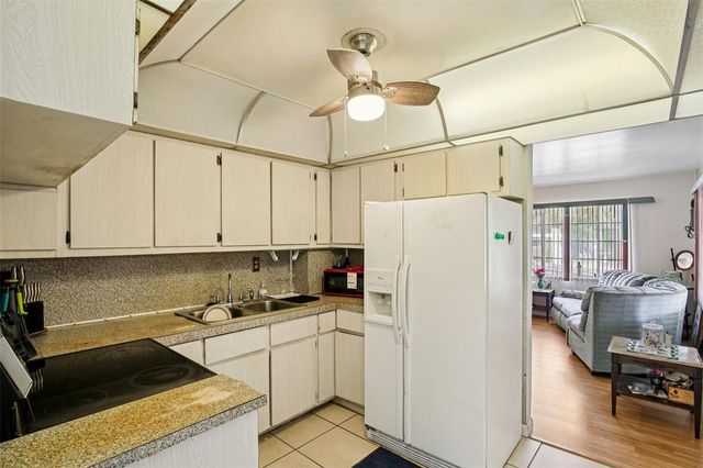 3074 MELROSE AVENUE S, St Petersburg, FL 33712