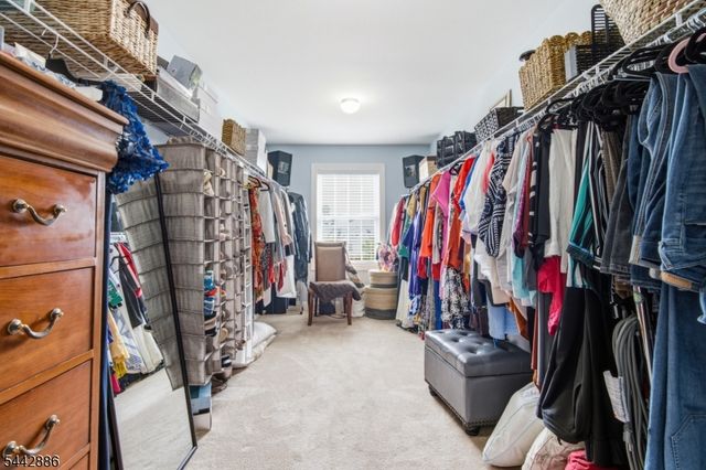 284 Shelburne Pl, Hillsborough Twp., NJ 08844