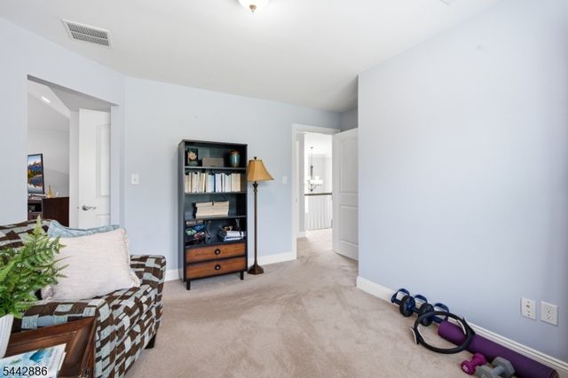 284 Shelburne Pl, Hillsborough Twp., NJ 08844