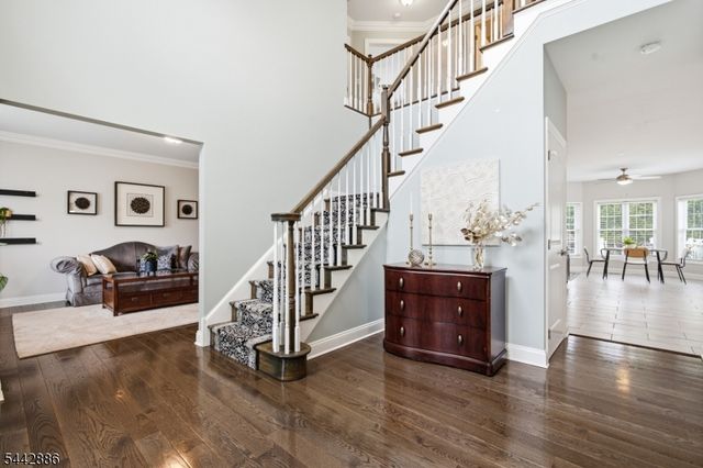 284 Shelburne Pl, Hillsborough Twp., NJ 08844