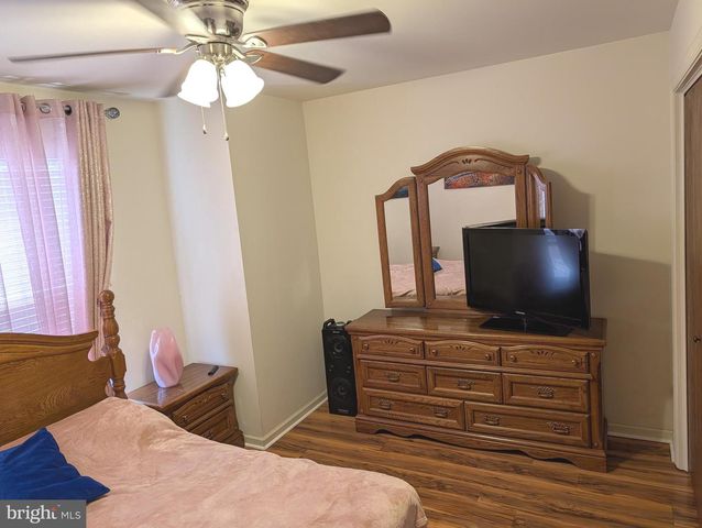 187 WYOMISSING DR, Pocono Lake, PA 18347