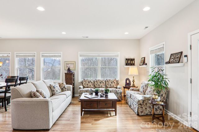 14 Chandra Lane, Clyde, NC 28721