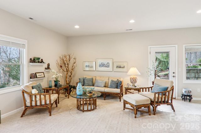 14 Chandra Lane, Clyde, NC 28721