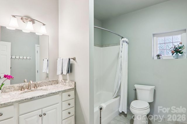 14 Chandra Lane, Clyde, NC 28721