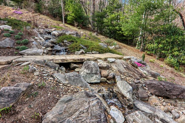 14 Chandra Lane, Clyde, NC 28721