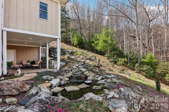 14 Chandra Lane, Clyde, NC 28721