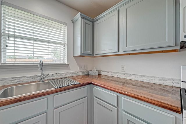 20227 Enchanted Rose Lane, Cypress, TX 77433