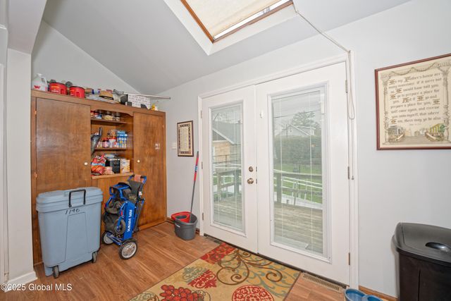 1146 Keyes Avenue, Schenectady, NY 12309