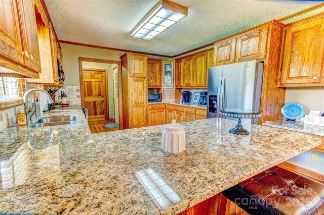 404 Baxter Road, Cherryville, NC 28021