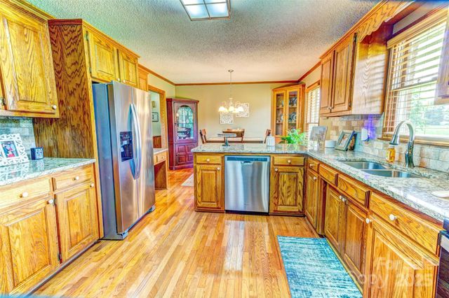 404 Baxter Road, Cherryville, NC 28021
