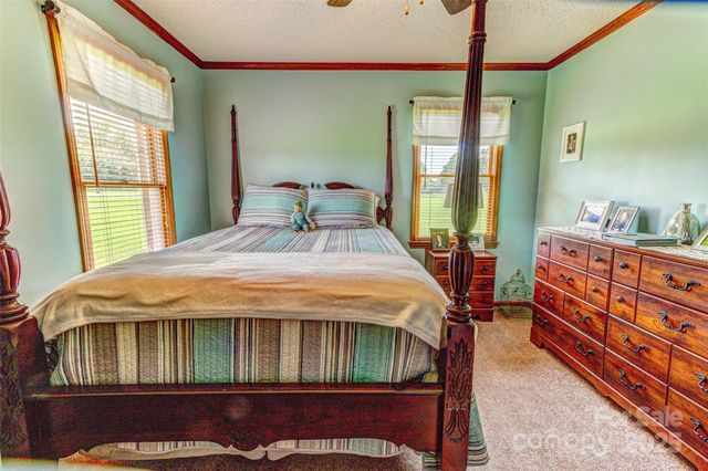 404 Baxter Road, Cherryville, NC 28021
