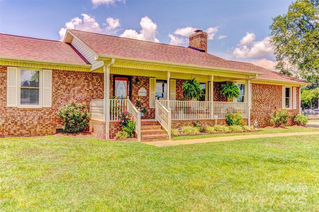 404 Baxter Road, Cherryville, NC 28021