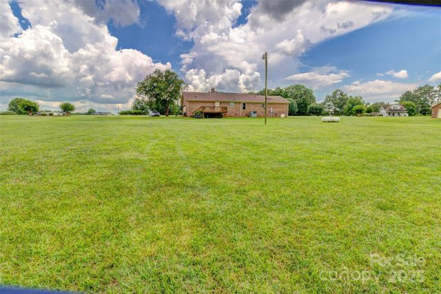 404 Baxter Road, Cherryville, NC 28021