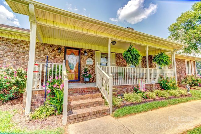 404 Baxter Road, Cherryville, NC 28021