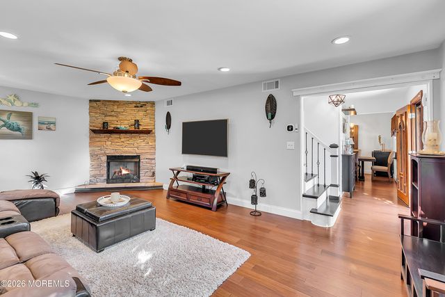 19 Ambler Lane, Aberdeen, NJ 07747