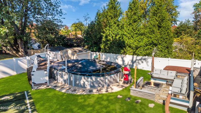 19 Ambler Lane, Aberdeen, NJ 07747