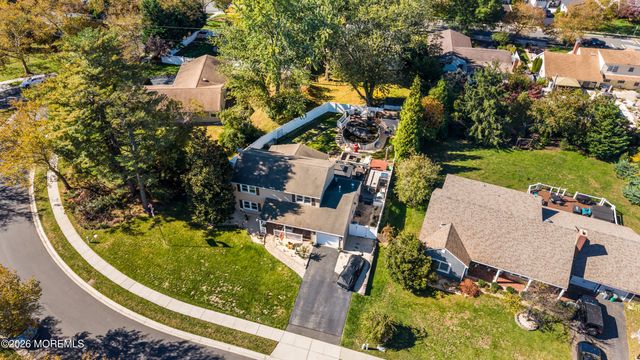 19 Ambler Lane, Aberdeen, NJ 07747