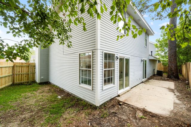 1725 Colonial Court, Fort Walton Beach, FL 32547