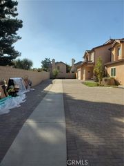 20819 W Seasons Lane, Winnetka (los Angeles), CA 91306