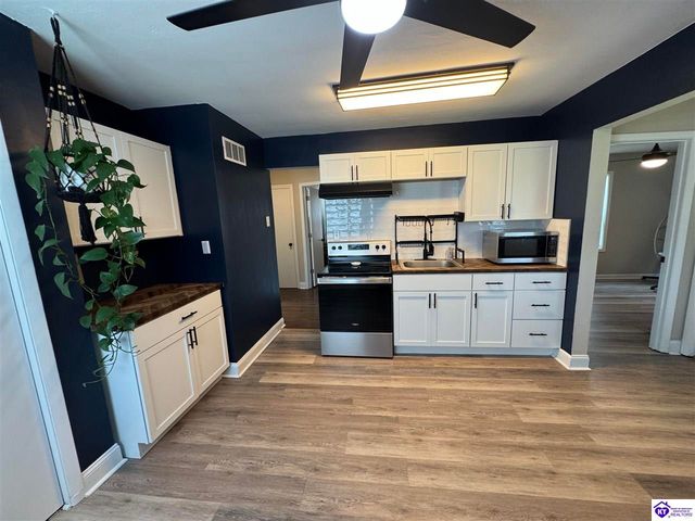 415 Village Drive, Elizabethtown, KY 42701