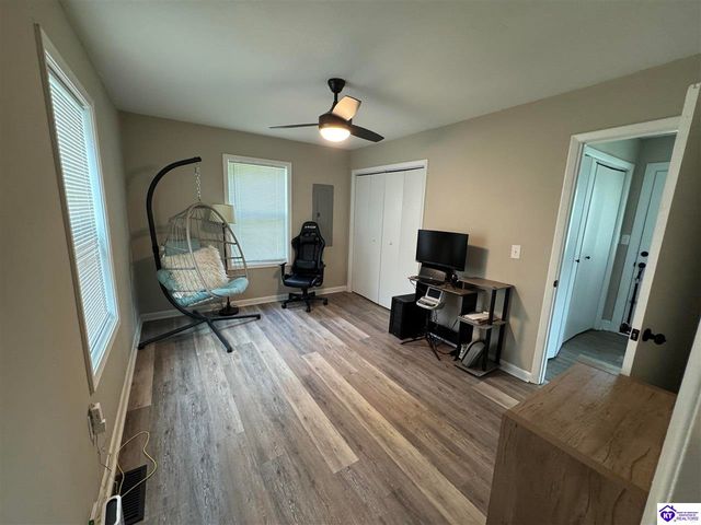 415 Village Drive, Elizabethtown, KY 42701
