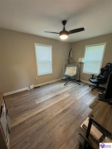 415 Village Drive, Elizabethtown, KY 42701