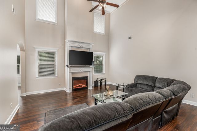 102 Black Hawke Lane, Kathleen, GA 31047