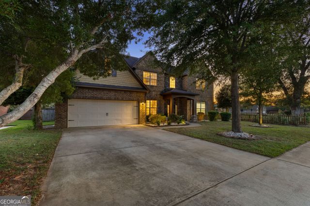 102 Black Hawke Lane, Kathleen, GA 31047