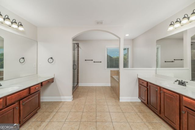 102 Black Hawke Lane, Kathleen, GA 31047