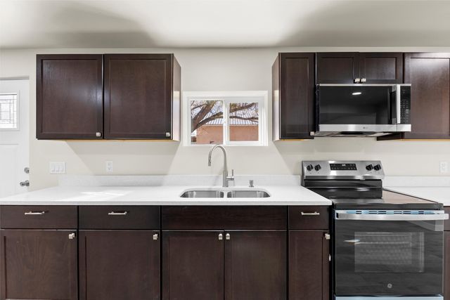 502 W Pueblo Street, Espanola, NM 87532