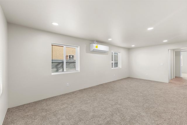 502 W Pueblo Street, Espanola, NM 87532