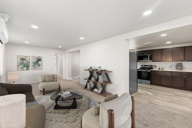 502 W Pueblo Street, Espanola, NM 87532