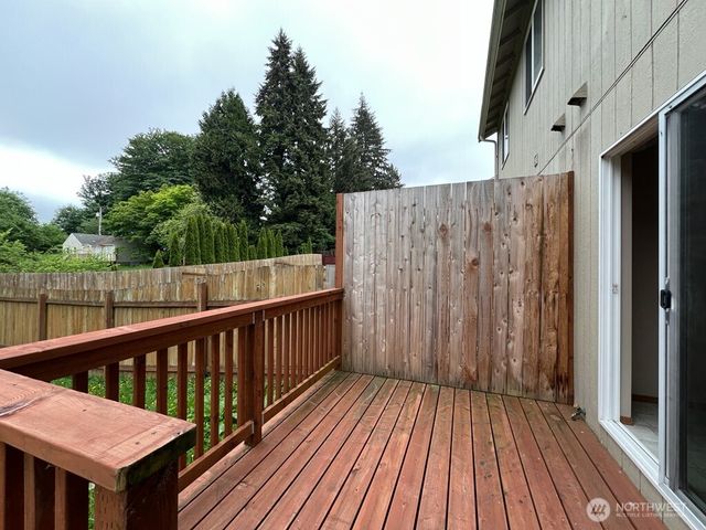 512 N 4th Avenue SW, Tumwater, WA 98512