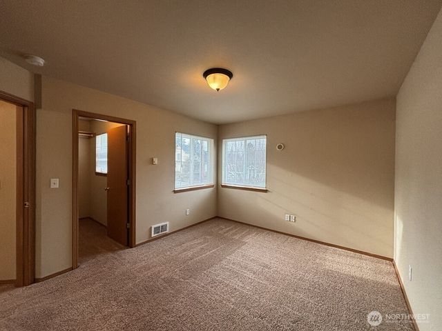 512 N 4th Avenue SW, Tumwater, WA 98512