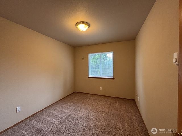 512 N 4th Avenue SW, Tumwater, WA 98512