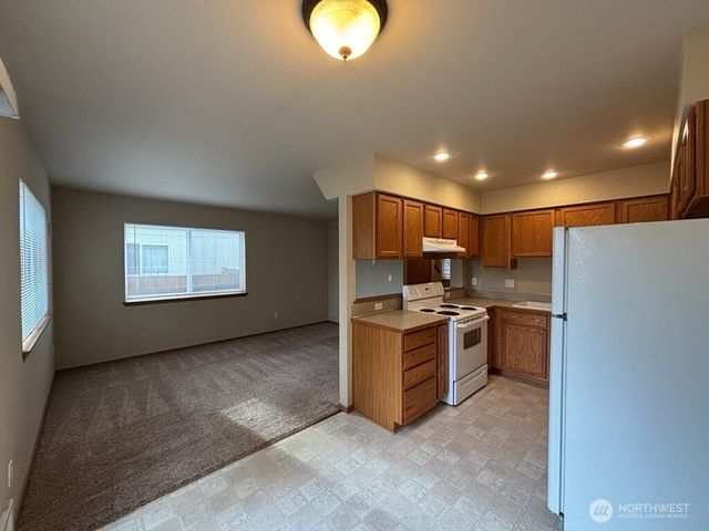 512 N 4th Avenue SW, Tumwater, WA 98512
