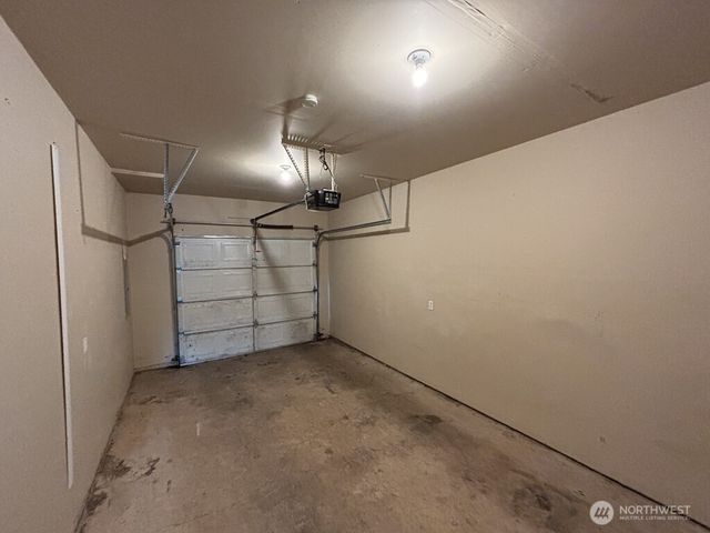 512 N 4th Avenue SW, Tumwater, WA 98512